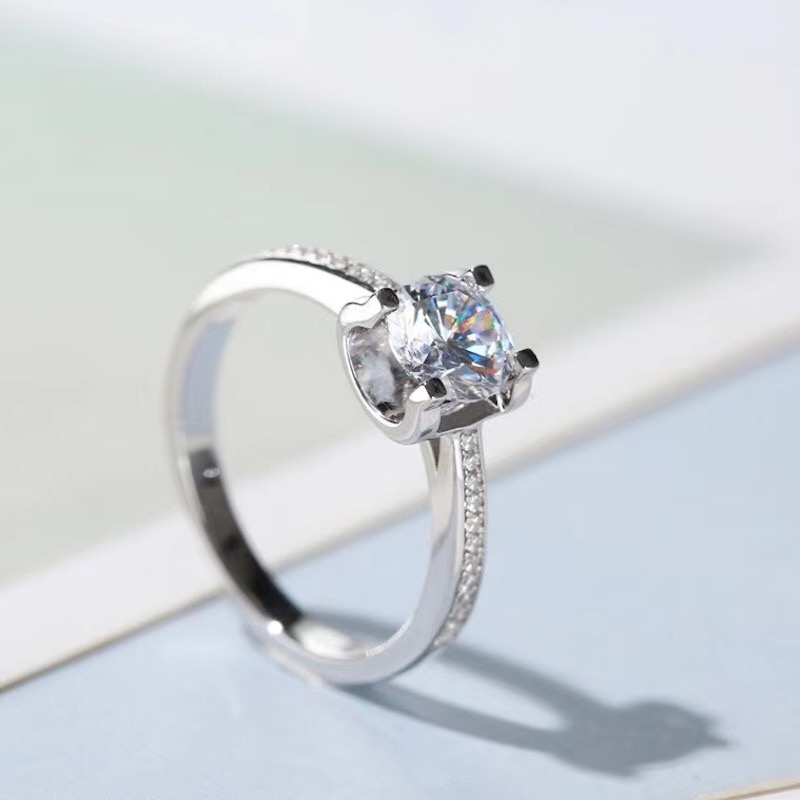 Classic Solitaire Ring - 7